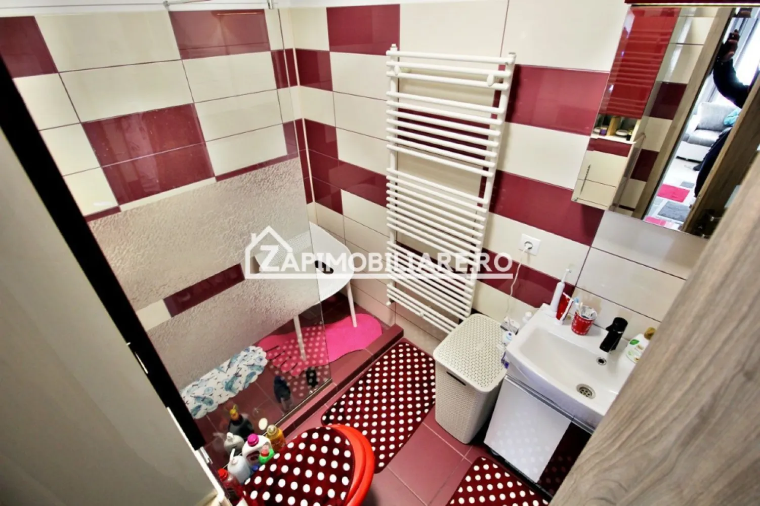 Apartament 2 camere mobilat in bloc NOU,71mp, cartier Tudor