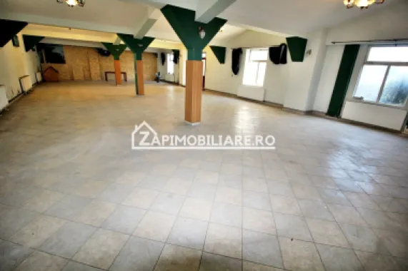 Spatiu Comercial zona Gh.Doja,200 mp utili,2 parcari private