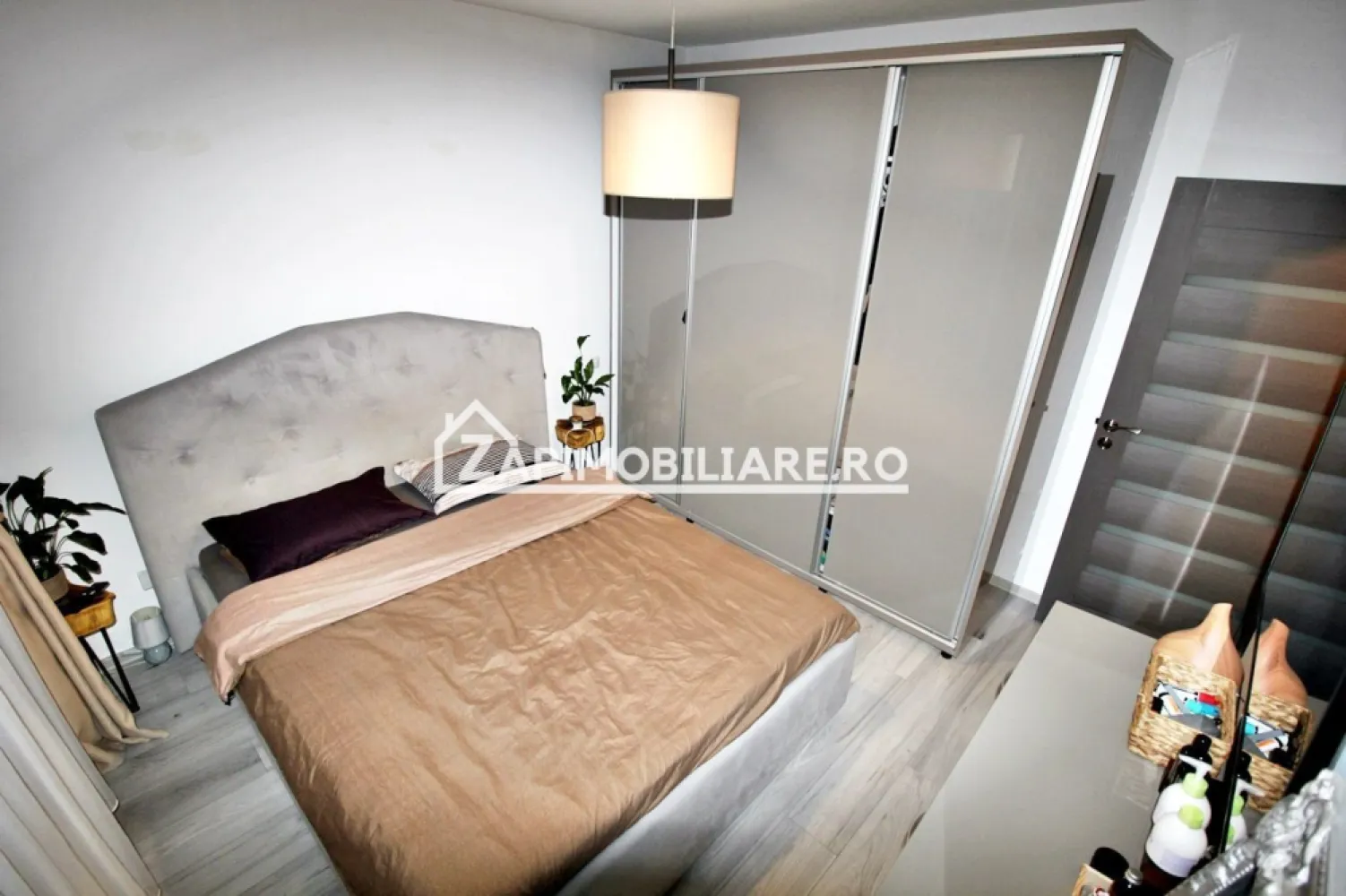 Casa 3 camere la cheie mobilata si utilată,110mp,370mp teren
