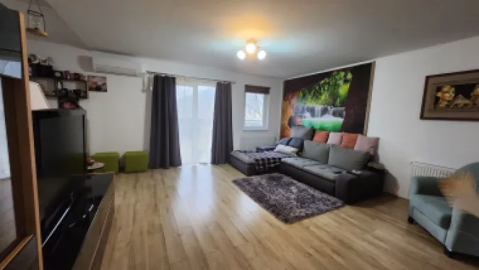 Casa 3 camere,2 bai, 1 garaj,100 mp,315 mp teren,0% comision