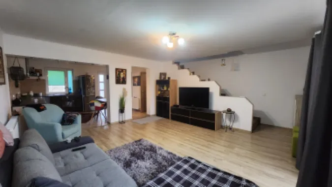Casa 3 camere,2 bai, 1 garaj,100 mp,315 mp teren,0% comision
