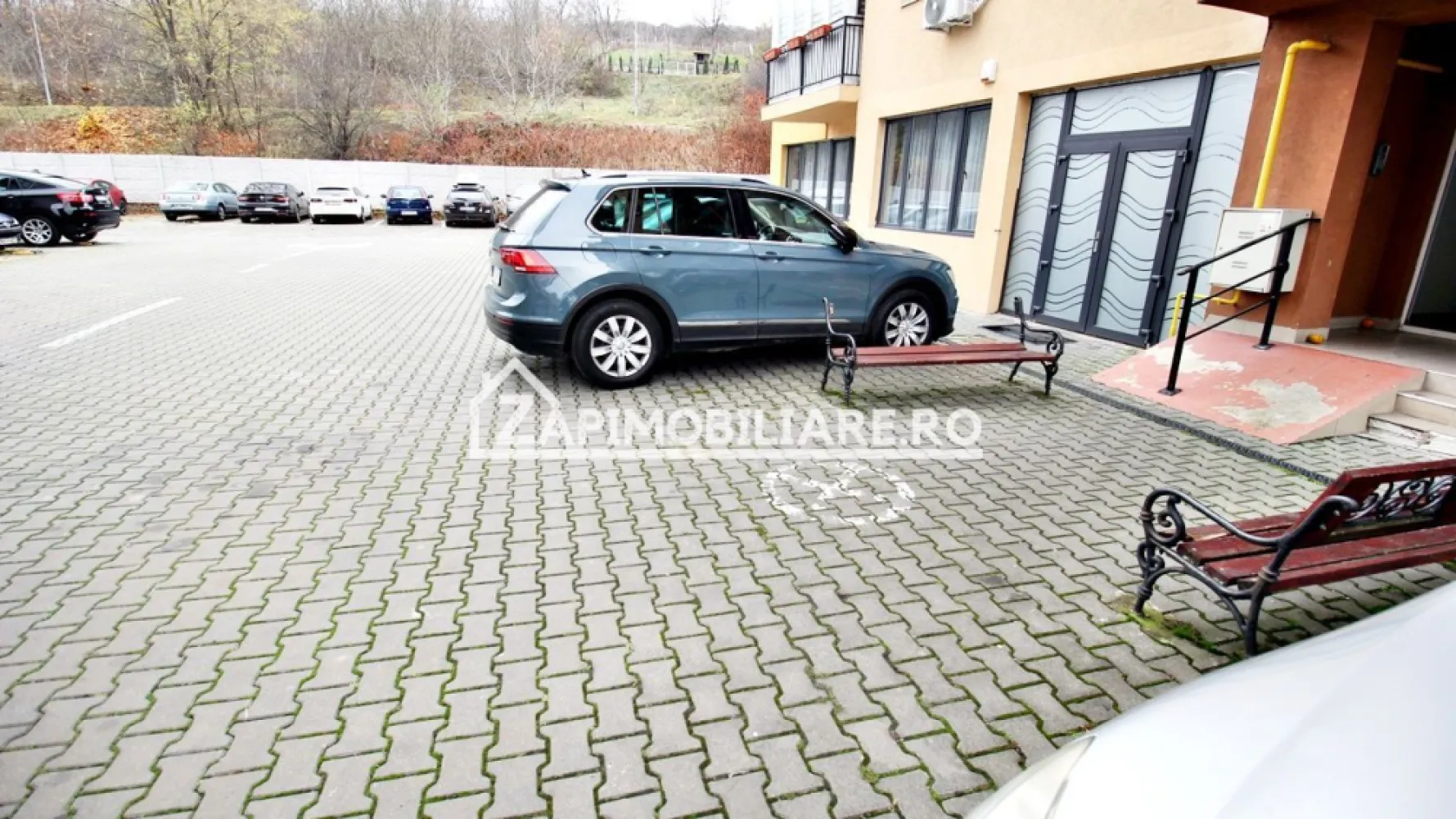 Spatiu comercial in clădire nouă,220 mp.utili,1800 euro mp