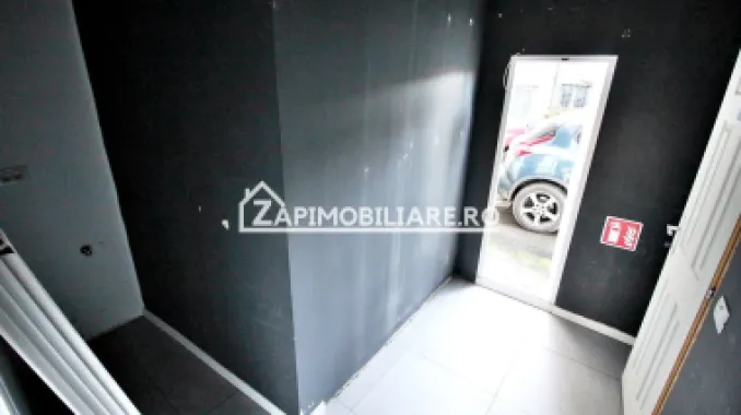 Spatiu Comercial Ultracentral 30 mp.