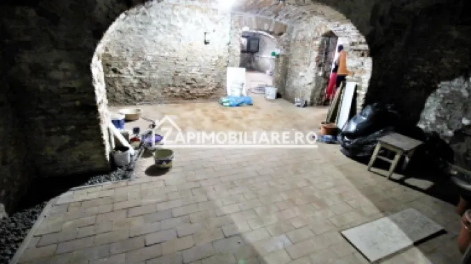 Spatiu Comercial 100 mp.zona Centrală