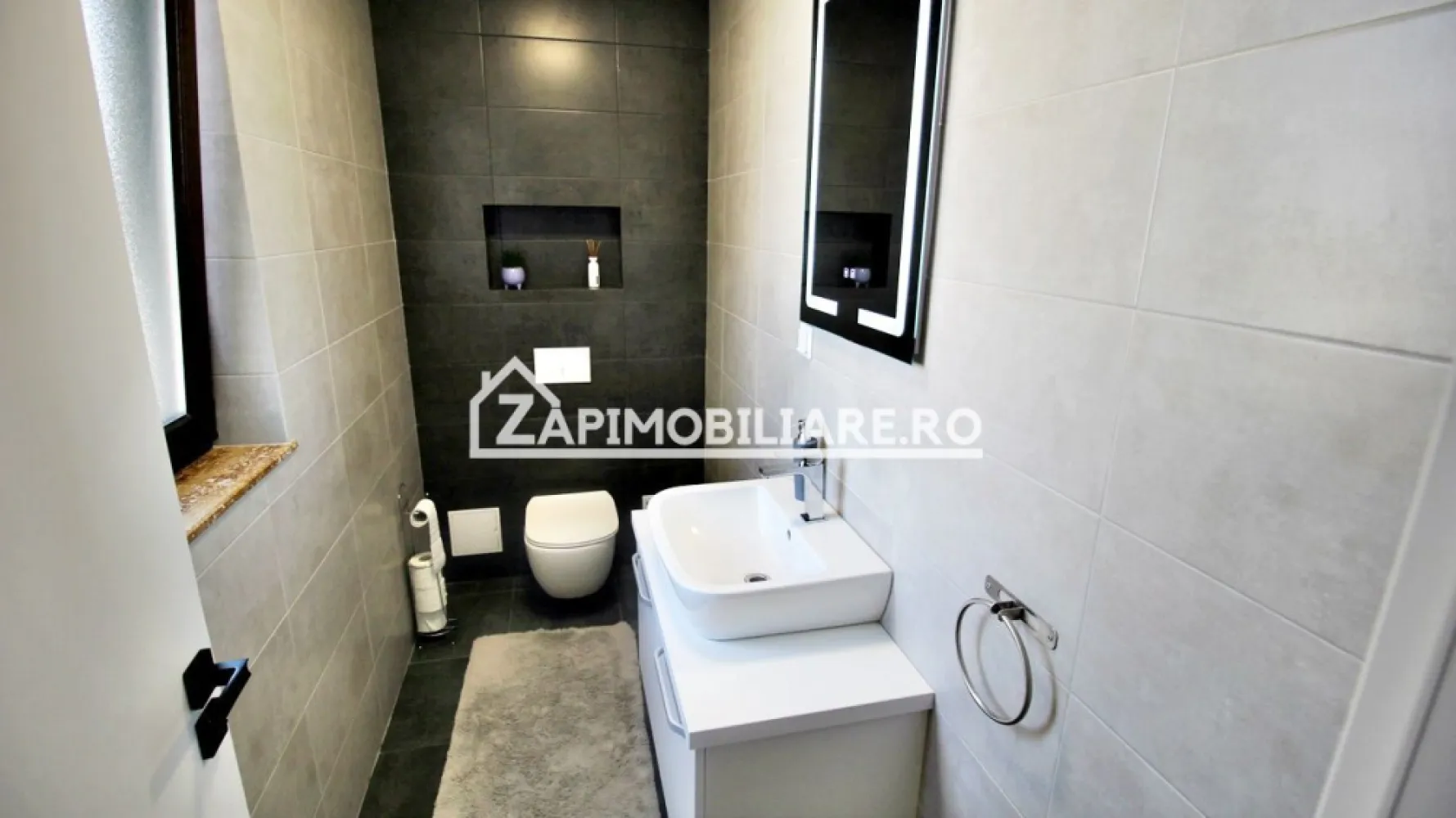 Casa 4 camere,3 bai,1 pivnită,170 mp,517mp teren,0% comision