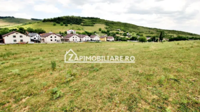 Teren Intravilan 700 mp. strada Vale Sancraiu de Mures
