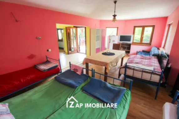 Cazare muncitori - Casa capacitate 8 - 14 persoane