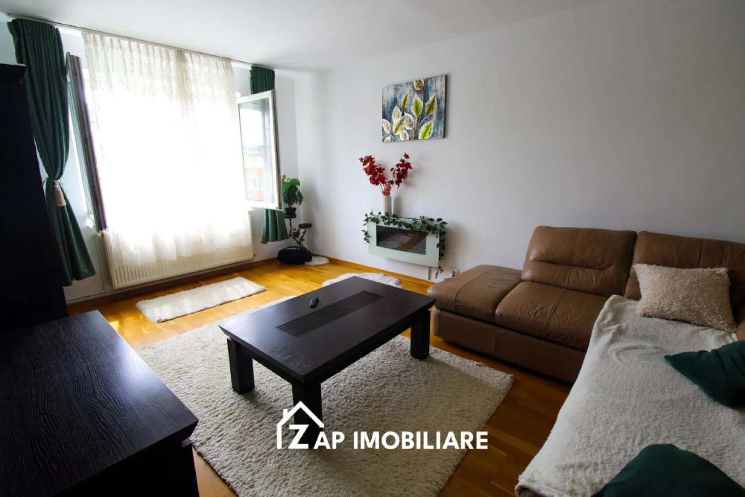 Magurei - Apt 80 mp - 3 camere - 2 bai - decomandat - modern - Mentionati ID-ul proprietatii cand apelati: CP2530085
Comision ZERO pentru cumparator!
Contact ⓪⑦②⑥ ②②③ ⑧⑧⑥ Sebastian
De vânzare apartament 3 camere decomandat confort 1 , situat pe strada Magurei, suprafață utilă de 80 mp, situat la etajul 4 din 4 oferit de Zap Imobiliare 
Detalii: 
- 1 living, 2 dormitoare, 1 bucătărie, 2 bai, 1 balcon închis cu termopan , 1 hol
- 1 pivnita
- centrală termică, calorifere, geamuri termopan, ușă metalică.
- aer conditionat
- masina de spalat, cuptor, plita etc.

Locuința se vinde mobilat la prețul de 129500 Euro negociabil. Comisionul este ZERO pentru cumparator
Contact ⓪⑦②⑥ ②②③ ⑧⑧⑥ Sebastian

Proprietatea se află într-o zonă cu un confort deosebit, datorită amplasării în imediata apropiere a tot ceea ce înseamnă viață modernă, și anume: mijloace de transport în comun, magazine, unități de învățământ de toate gradele, piață, parc, bănci, farmacii, s.a.
Dacă vă place această ofertă - sau pentru alte informații sunați la numărul de contact din anunț! 
Compania Zap Imobiliare vă pune la dispoziție toate informațiile, actele și documentele necesare alături de asistență și consiliere permanentă până la finalizarea achiziției imobiliare. Ne dorim să îți oferim cea mai plăcută experiență, îndeplinim vise cu pereți!