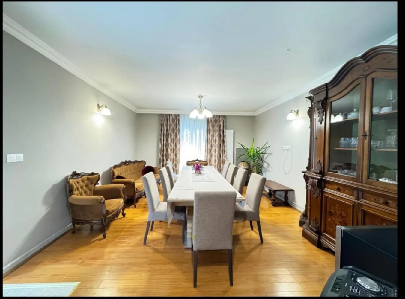 Casa Premium 6 camere,5 băi, Piscină, saună, 768 mp teren,