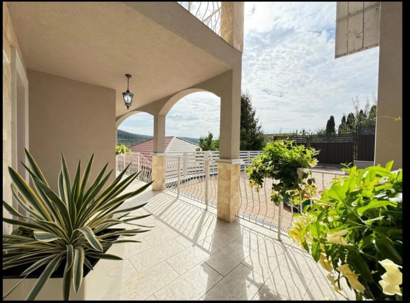 Casa Premium 6 camere,5 băi, Piscină, saună, 768 mp teren,