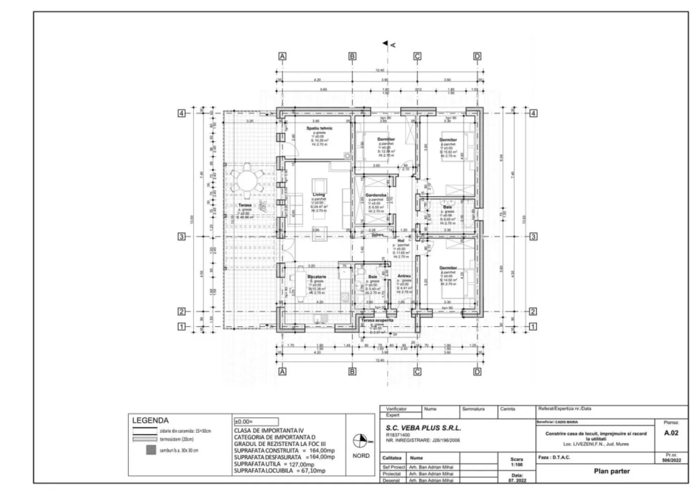Casa 4 camere,2 băi,127 mp, 618mp teren, 0% comision - Contact 0774048706 Bogdan
De vânzare casă pe 1 nivel, singur în curte 4 camere situată în Livezeni suprafața utilă de 127 mp. suprafata construită 164 mp. amplasată pe un teren cu suprafața de 618 mp, 
Compartimentare:
 1 living, 1 bucătărie, 2 băi, 3 dormitoare, 1 cameră tehnică, 1 dressing,1 terasă, 1 hol

Detalii:
- centrală termică, calorifere, geamuri tripan
- fundația casei are o adâncime de 1 m, pereții sunt din cărămidă, acoperișul de țiglă, izolată cu polistiren de 10 cm.
- pod izolat cu vată bazaltică si folie de aluminiu
- anul construcției 2024

Utilitați:
- curent, apă, gaz, canalizare

Casa se vinde semifinisată la prețul de 175.000 Euro negociabil. Comision ZERO!
Contact 0774048706 Bogdan
Daca vă place această ofertă sau pentru alte informații sunați la numărul de contact din anunț! 
Compania Zap Imobiliare vă pune la dispoziție toate actele și documentele necesare alături de asistență și consiliere permanentă până la finalizarea achiziției imobiliare. 
Ne dorim să îți oferim cea mai plăcută experiență, îndeplinim vise cu pereți!