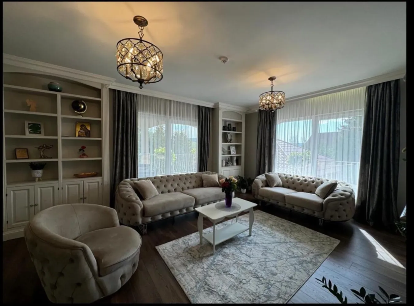 Casa Premium 6 camere,5 băi, Piscină, saună, 768 mp teren,