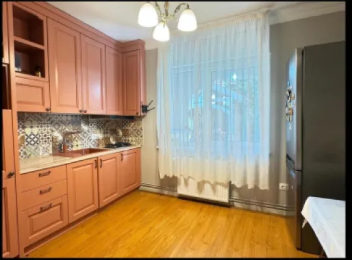 Casa Premium 6 camere,5 băi, Piscină, saună, 768 mp teren,