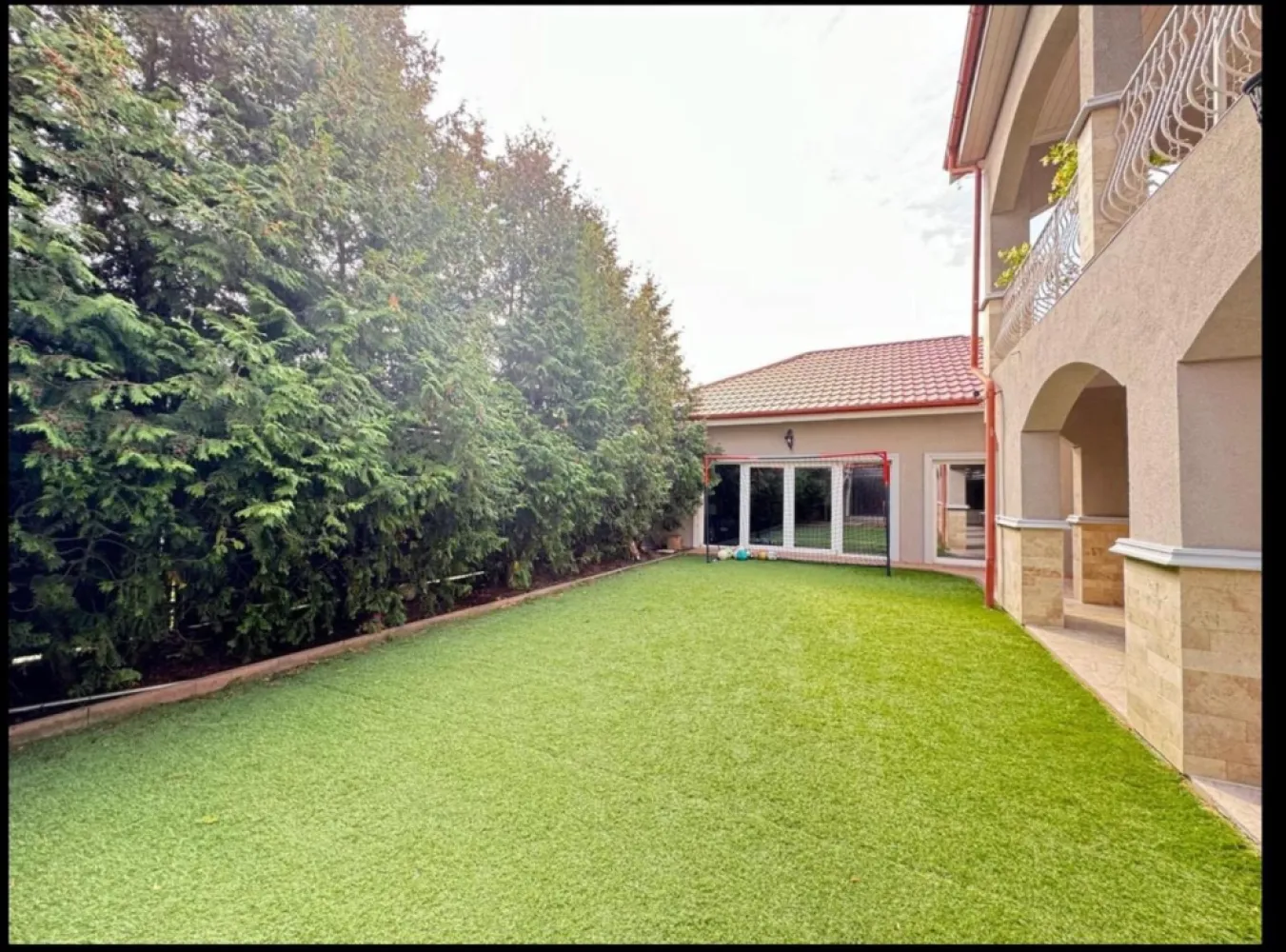 Casa Premium 6 camere,5 băi, Piscină, saună, 768 mp teren,