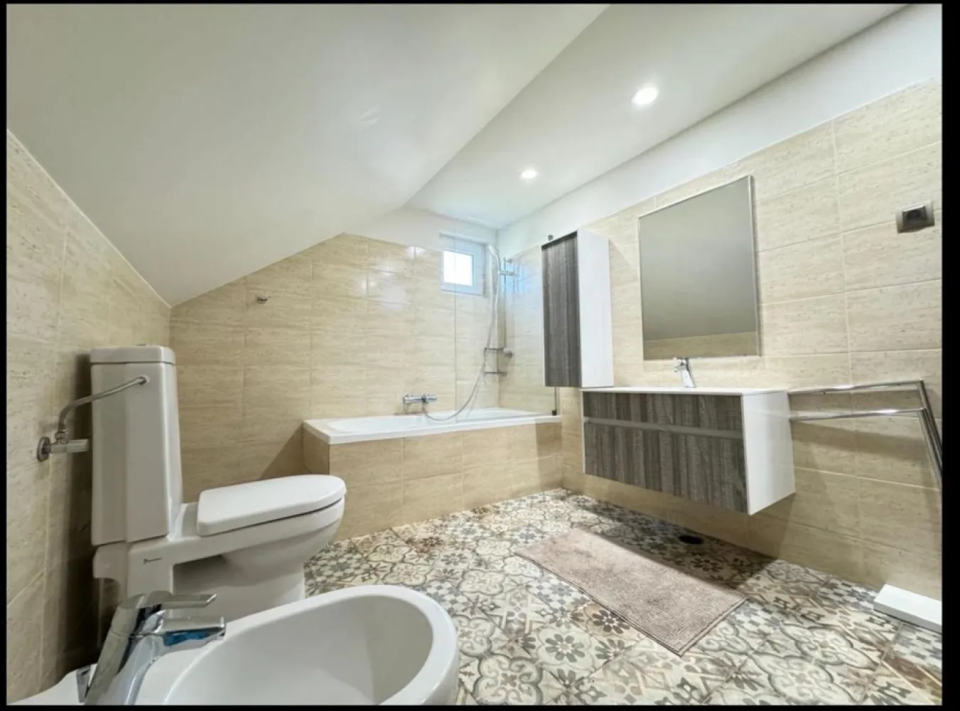 Casa Premium 6 camere,5 băi, Piscină, saună, 768 mp teren,