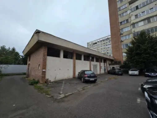Hală strada Libertătii,274 mp utili