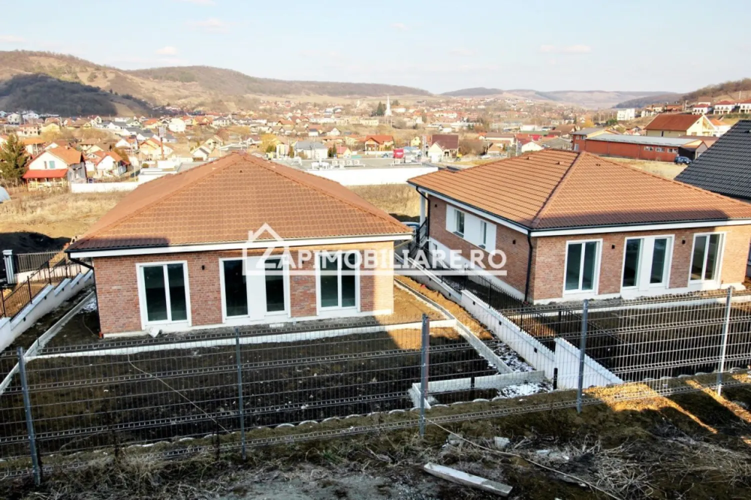 Casa 5 camere la cheie 175mp,520mp teren,mobilată și utilată