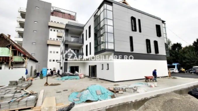 Spatiu comercial si birouri 70-300mp la parter ,zona Gh.Doja