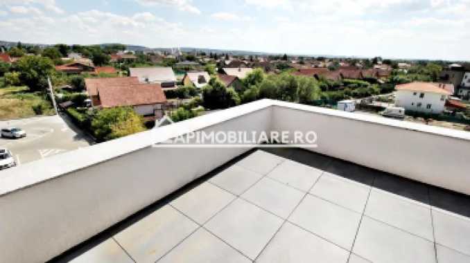 Penthouse 3 cam.1 terasă,1 balcon 2 băi,1 dressing,1 parcare