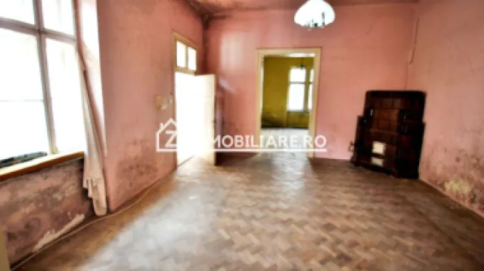 Casa 3 camere, 113 mp, 170 mp teren, zona Cetate