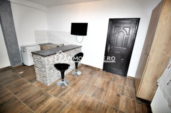 2 apartamente cu 1 cameră ,90 mp,semicentral,zona Nova Vita