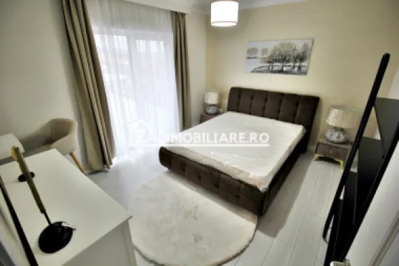 Apartament 3 camere, la cheie mobilat ,2 balcoane,2 parcări