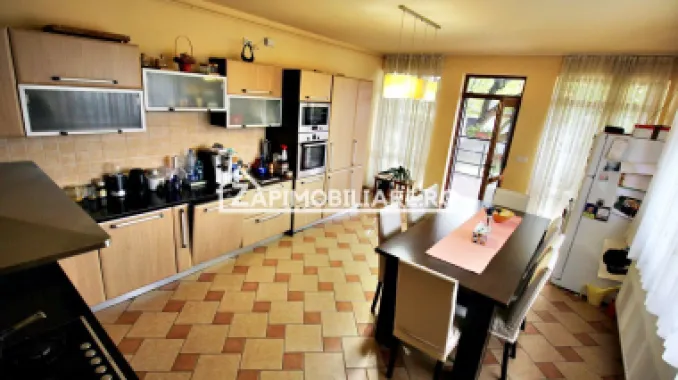 Casa 3 camere 174mp,1.522 mp.teren,garaj,livadă 0% comision