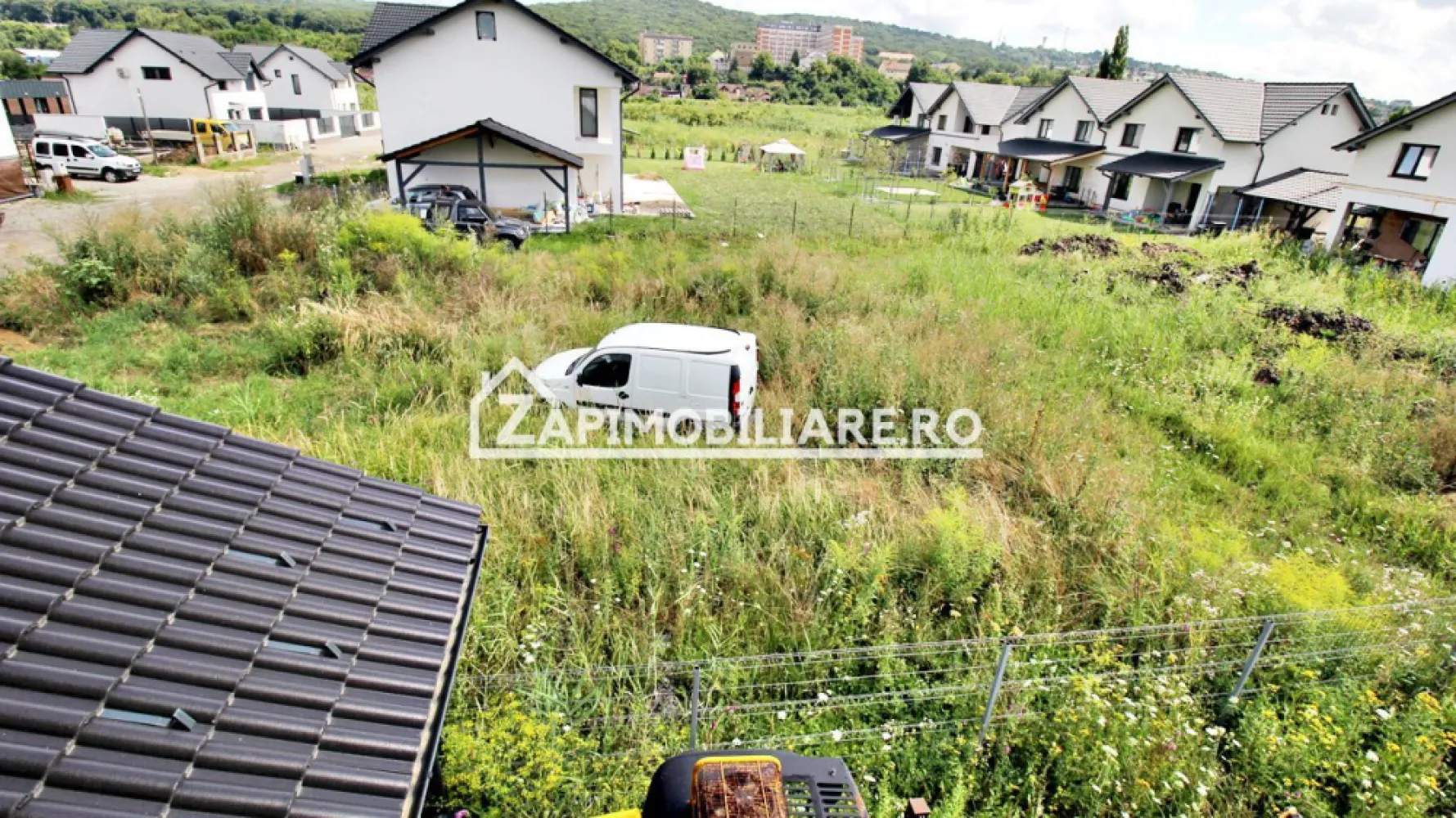Teren 713mp.cu proiect si autorizatie de constructie Duplex - De vanzare 713 mp teren intravilan cu autorizatie de constructie Duplex,proiect si toate utilitățile în fata terenului ,aproape de Spitalul nou de Oncologie
Terenul de 713 mp.se vinde cu proiect si autorizatie de constructie Duplex la prețul de 126.000 Euro Comisionul este ZERO!
Contact 0774048706 Bogdan
Dacă vă place această ofertă - sau pentru alte informații sunați la numărul de contact din anunț! 0774048706 Bogdan
Compania Zap Imobiliare vă pune la dispoziție toate informațiile, actele și documentele necesare alături de asistență și consiliere permanentă până la finalizarea achiziției imobiliare. Ne dorim să îți oferim cea mai plăcută experiență, îndeplinim vise cu pereți!