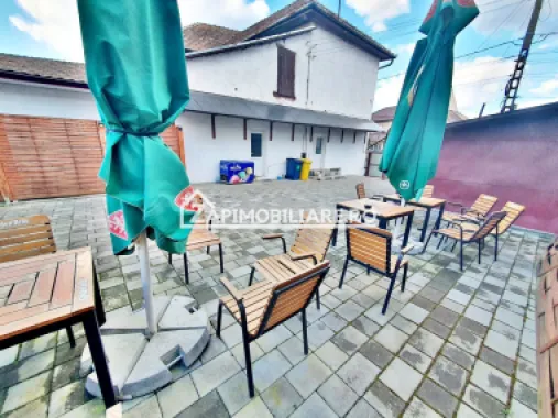 Spatiu Comercial 11 camere,370 mp utili,960 mp teren