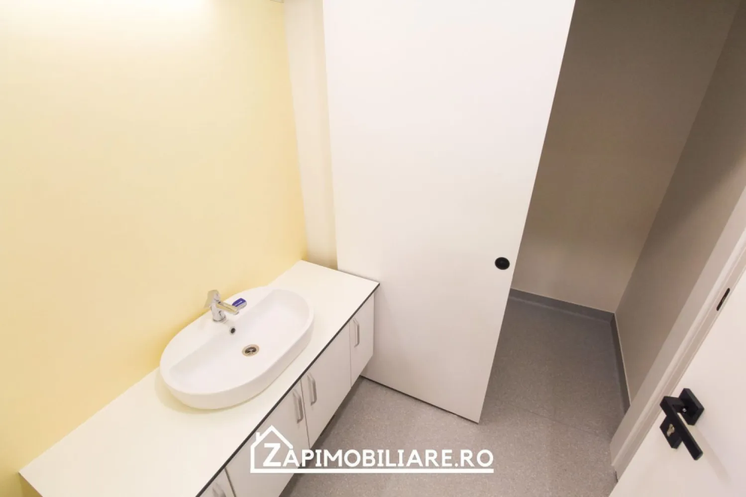 5 Birouri 146 mp - Cladirea Multinvest