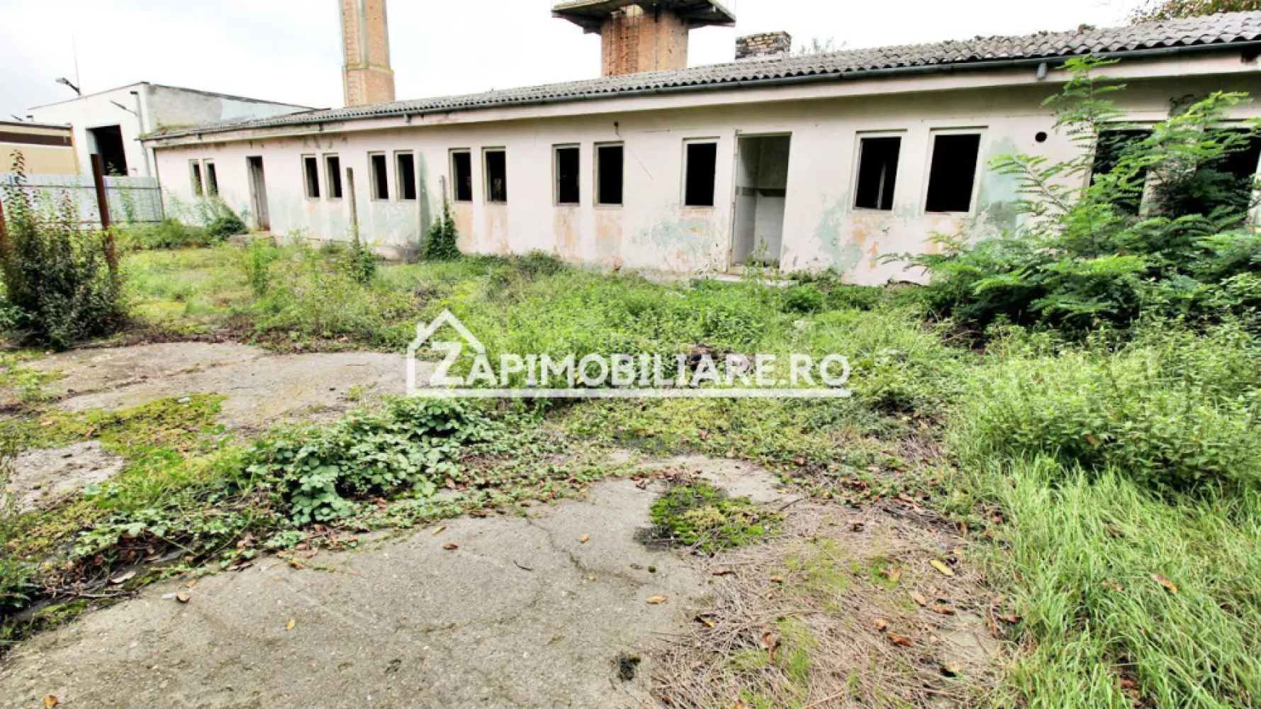 Hală + birouri si spatiu comercial 700 mp. teren 2.500 mp - De închiriat hală cu parcare tir 360 mp. + spatiu comercial si birouri 340 mp. suprafata teren 2.500 mp la prețul de 3 euro mp + tva situat la parter in Ungheni langă Autostradă 
Contact 0774048706 Bogdan
- disponibile spatii comerciale in Centru Ungheni
Comisionul perceput este de 50% din valoarea primei chirii.Și se percepe o singură dată!
Acest anunț nu corespunde cerințelor tale? Sună la numărul afișat în anunț și unul dintre agenții noștri te va ajuta cu alte oferte personalizate în funcție de cerințele tale.