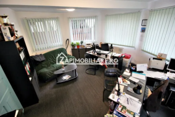 Casa+spatiu comercial cu trifazic,434 mp, 750 mp teren,