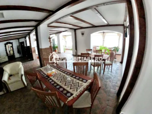 Restaurant 90 persoane+terasă 120 persoane,posibili asociere