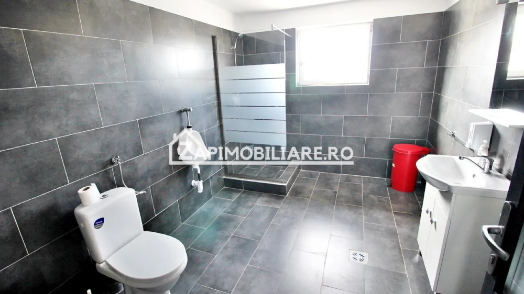 Hale de 1000mp.650mp.360mp.cu pod rulant birouri 200-80-50mp