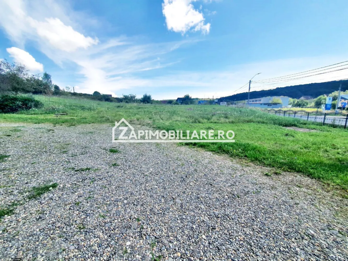 Teren intravilan 3.000 mp.cu deschidere de 40 m la E60 - De vănzare 3.000 mp.teren intravilan in Corunca cu utilitati langă teren cu deschidere de 40 m la E 60
Contact 0774048706 Bogdan
Terenul de 3.000 mp.se vinde la prețul de 150.000 Euro 50 euro mp.negociabil Comisionul este ZERO!
Contact 0774048706 Bogdan
Dacă vă place această ofertă - sau pentru alte informații sunați la numărul de contact din anunț! 0774048706 Bogdan
Compania Zap Imobiliare vă pune la dispoziție toate informațiile, actele și documentele necesare alături de asistență și consiliere permanentă până la finalizarea achiziției imobiliare.