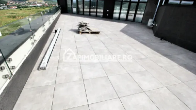 Penthous 3 cam,2 băi, bloc nou 221mp.terasa 116mp.zona Tudor
