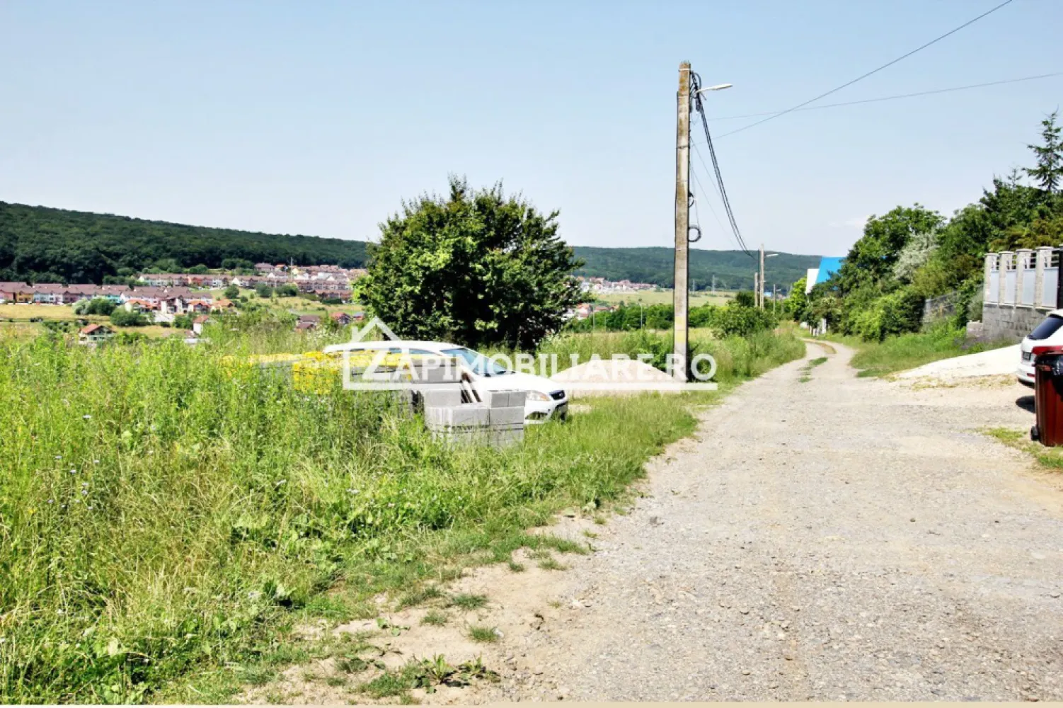 Teren 5.000 mp Corunca in spate la Dacia 40 euro mp - De vânzare .5000 mp. de teren intravilan in Corunca in spate la Dacia,Terenul se vinde la prețul de 200.000 Euro negociabil. Comisionul este ZERO!
- gazul si curentul langă teren
 Bogdan 0774048706
Dacă vă place această ofertă - sau pentru alte informații sunați la numărul de contact din anunț!
Compania Zap Imobiliare vă pune la dispoziție toate informațiile, actele și documentele necesare alături de asistență și consiliere permanentă până la finalizarea achiziției imobiliare. Ne dorim să îți oferim cea mai plăcută experiență.