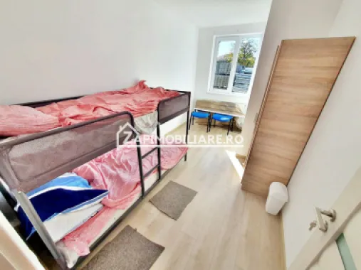 Cazare Muncitori,4 camere,2 băi,100 mp, 4 locuri de parcare