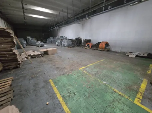 De închiriat 3 hale în zona Tudor