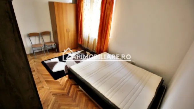 Apartament 2 camere, 1 pivniță, 55 mp,et 1,aproape de Centru