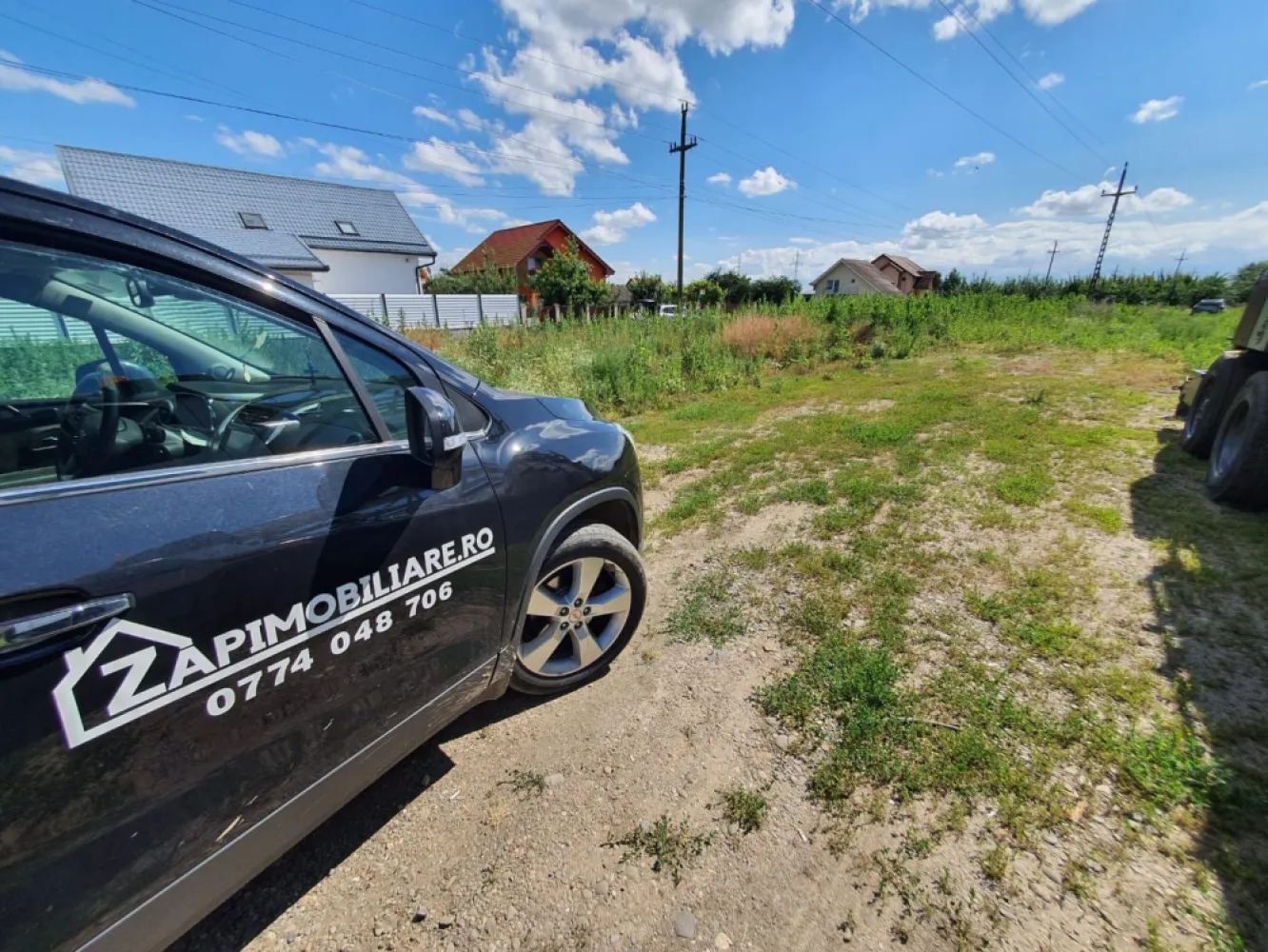 Teren2.600 mp,36 euro mp.la sosea cu toate utilitatile - De vânzare 2600 mp. teren intravilan în Cristesti . Preț. 36 euro mp. Zonă foarte frumoasă, ideal pentru Casă,bloc, hală,Dacă vă place această ofertă - sau pentru alte informații sunați la numărul de contact din anunț! tel. 0774048706.Bogdan
Compania Zap Imobiliare vă pune la dispoziție toate informațiile, actele și documentele necesare alături de asistență și consiliere permanentă până la finalizarea achiziției imobiliare. Ne dorim să îți oferim cea mai plăcută experiență.