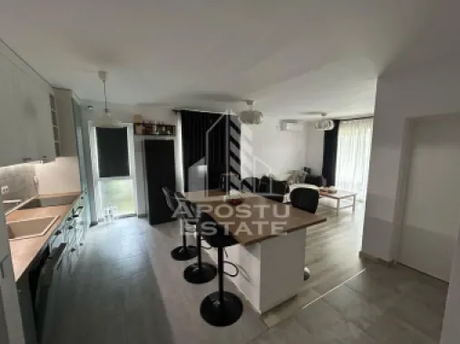 Apartament cu 2 camere, de inchiriat, zona Lipovei, Parcare