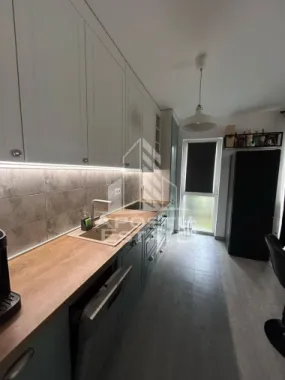 Apartament cu 2 camere, de inchiriat, zona Lipovei, Parcare