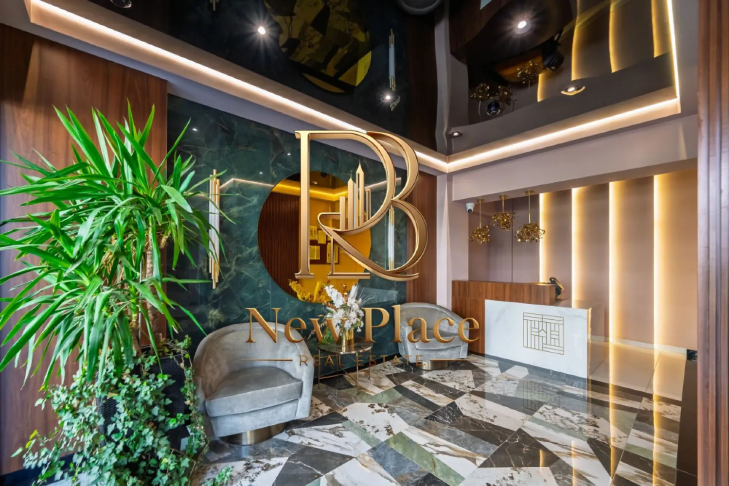 First Estate Pipera | Terase de 19 mp | Etaj intermediar | LUX - New Place Real Estate Company va propune spre inchiriere un apartament situat intr un Ansamblu rezidential dezvoltat in polul de business al Bucurestiului, un ansamblu care redefineste standardele de confort al locuintei, prin calitate si inovatie in constructie, finisaje superioare, compartimentari inteligente si solutii unice de eficientizare energetica.

Apartamentul este situat la Etajul 4/8 si are o suprafata utila totala de 92.70 mp (din care un balcon de 14.70 mp si inca unul de 4.20 mp), suprafata desfasurata astfel: living si dining cu suprafata de 23.00 mp, bucatarie semideschisa cu suprafata de 8.30 mp, dormitor matrimonial cu suprafata de 13.27 mp cu o baie proprie de 4.80 mp, dormitor secundar cu suprafata de 12.60 mp, baie cu suprafata de 3.70 mp si hol cu suprafata de 7.70.

Apartamentul dispune de un loc de parcare care se poate inchiria separat pentru suma de 70 Eur/Luna.

Acest ansamblu rezidential ofera INCALZIRE GRATUITA pentru toate apartamentele din ansamblu! Dispune de un sistem de pompe de caldura geotermala, precum si de un sistem de panouri fotovoltaice. Productia de energie asigurata de aceste sisteme, combinata cu o compartimentare inteligenta a apartamentelor, acopera atat incalzirea eficienta a locuintelor si spatiilor comune, precum si racirea pasiva (prin pardoseala). Costurile de incalzire sunt zero, avand in vedere ca productia de energie verde a ansamblului va avea un excedent anual de peste 50%. Incalzirea se realizeaza prin pardoseala si exista un sistem de monitorizare si control cu termostatare per apartament, cu multizonare in fiecare camera.

In ansamblu se afla doua parcuri verzi, proiectate meticulos pentru repaus si activitate fizica. Acestea ofera spatii pentru destindere, locuri de joaca pentru cei mici si echipamente de fitness pentru exercitii fizice in aer liber.

Finisajele de top completeaza calitatea constructiei, oferind un confort sporit rezidentilor ansamblului:
- Usi de intrare in cladire SCHUCO
- Usi de interior PORTA DOORS
- Lifturi de ultima generatie OTIS
- Usi de intrare in apartament GOLDEN DOOR
- Parchet triplu stratificat BARLINEK
- Tamplarie din PVC VEKA SOFTLINE82
- Gresie & faianta LA PAMESA / MARAZZI
- Obiecte sanitare DALET
- Baterii & accesorii de baie KLUDI
- Compartimentare interioara cu sistem din blocheți de ipsos KNAUF

Pentru mai multe detalii sau oferte similare, nu ezitati sa ne contactati.

Aceasta oferta apartine New Place Real Estate Company.