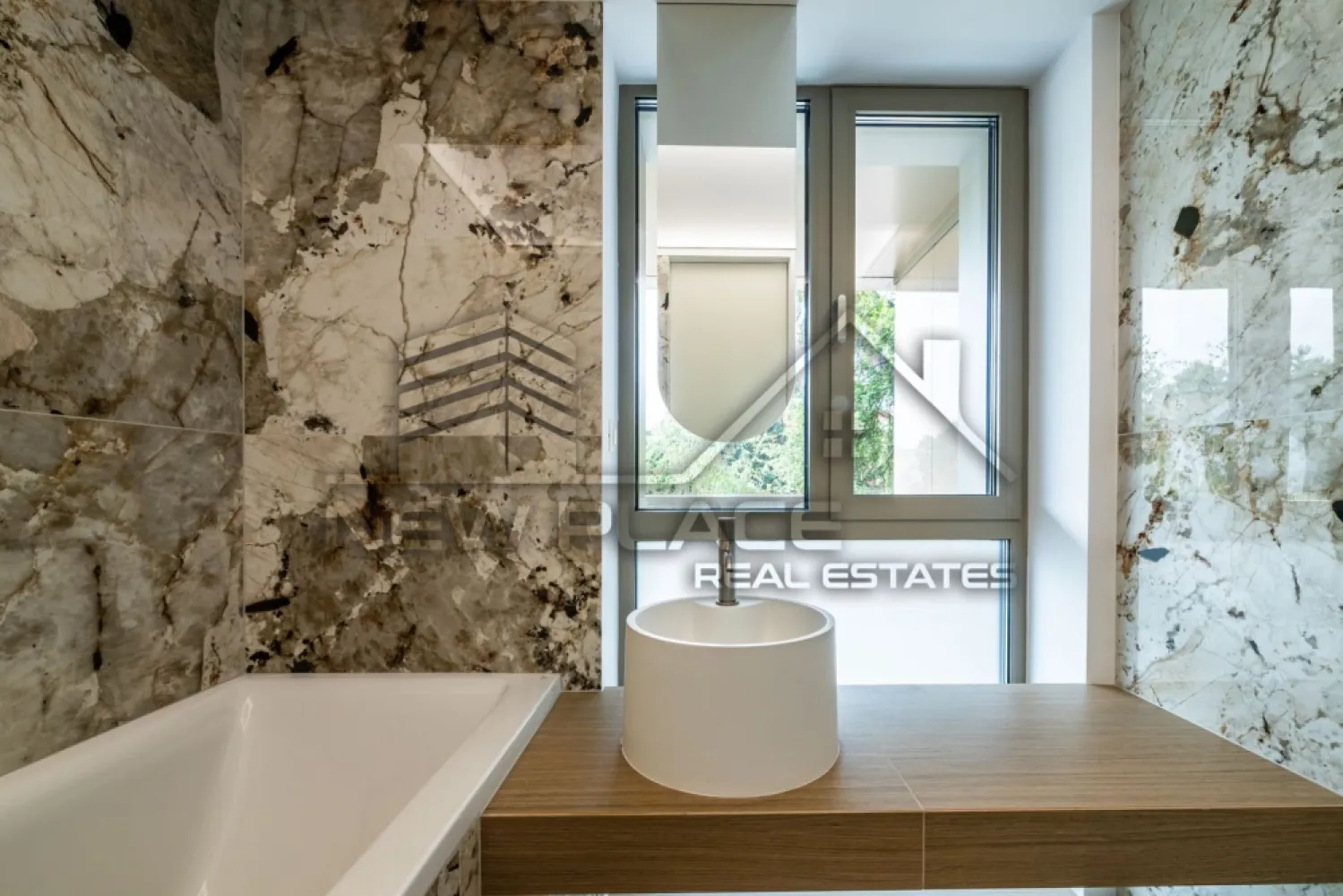 IANCU NICOLAE | Apt exclusivist [+21% TVA] Terasa de 39.7 | Lux