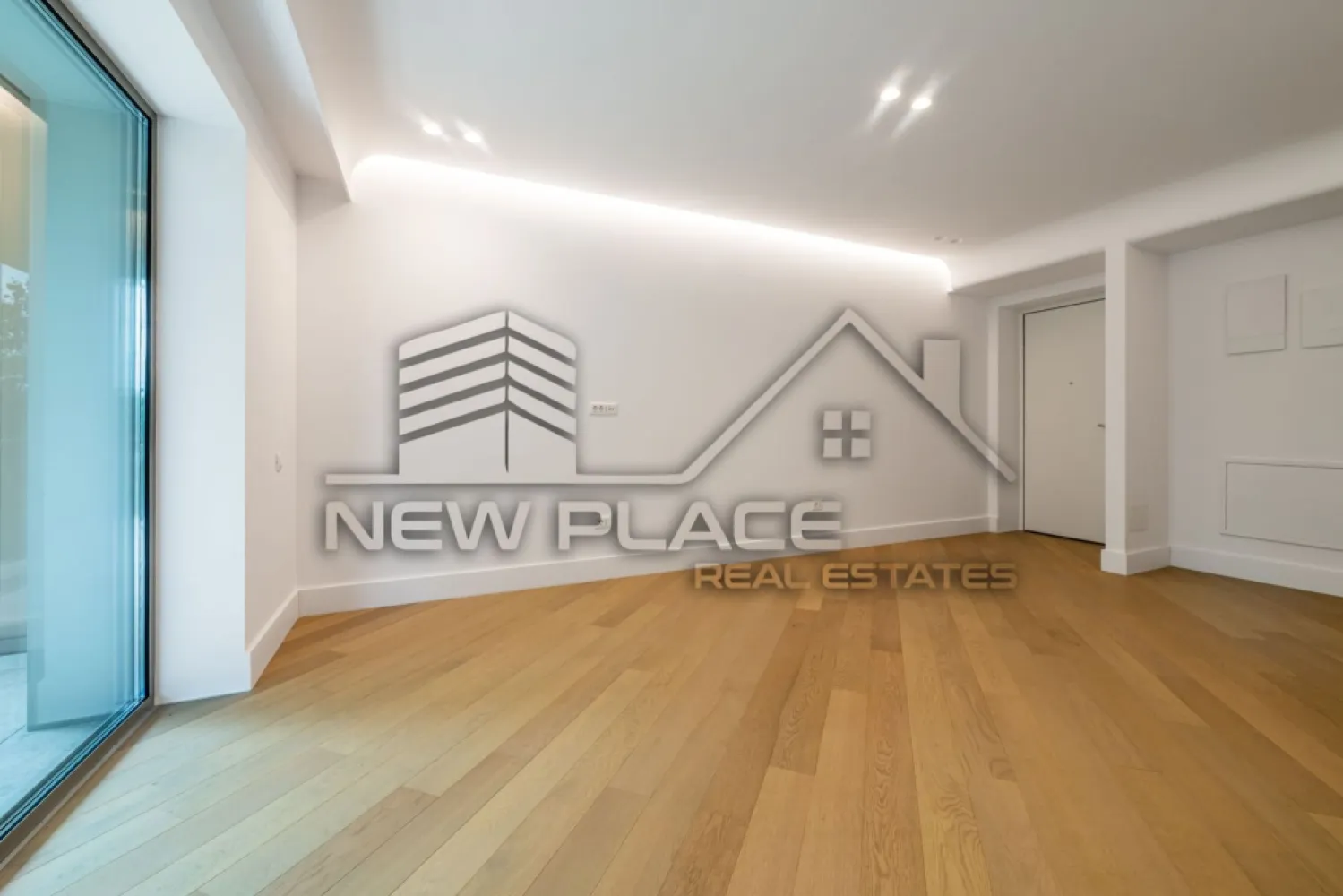 IANCU NICOLAE | Apt exclusivist [+21% TVA] Terasa 14.8 | Ultra Lux - New Place Real Estate Company va propune spre vanzare un apartament exclusivist situat intr un complex rezidential premium, localizat in zona de Nord a capitalei - Iancu Nicolae.

Apartamentul este situat la Etajul 3, are o suprafata construita de 95.60 mp si o suprafata utila totala de 79.00 mp, fiind compus din: living cu bucatarie si dining de 28.00 mp, dormitor matrimonial de 14.60 mp cu baie proprie de 3.90 mp, dormitor secundar de 10.10 mp, baie de serviciu de 3.60 mp, hol de 4.00 mp si o terasa de 14.80 mp.

Ansamblul rezidential din care face parte apartamentul propune un concept de locuire exclusivist caracterizat prin finisaje si dotari high-end adaptate trendurilor pietei imobiliare din marile capitale ale lumii.

Conceptul de modern living inseamna sa te bucuri cat mai mult de timpul tau liber. Iar acest lucru incepe acasa. Pentru aceasta viziune ansamblul ia in calcul fiecare parametru al unui stil de viata exclusivist, de la finisajele si dotarile high-end pana la locatie si arhitectura.

Finisaje și dotari
- Fatada ventilata cu placi ceramice Florim
- Tamplarie din aluminiu Schuco cu geam tripan
- Climatizare LG cu control individual a temperaturii
- Usi de acces cu sistem de siguranta
- Control acces cu sistem videointerfon
- Usi interioare tip Filomuro
- Parchet din lemn cu incalzire in pardoseala
- Placari ceramice Florim
- Obiecte sanitare Daniel Rubinetterie
- Incalzire centralizata cu contorizare individuala
- Parcare subterana pe 3 niveluri
- Gradini si spatii verzi

Pentru mai multe detalii sau oferte similare, nu ezitati sa ne contactati.

Aceasta oferta apartine New Place Real Estate Company.