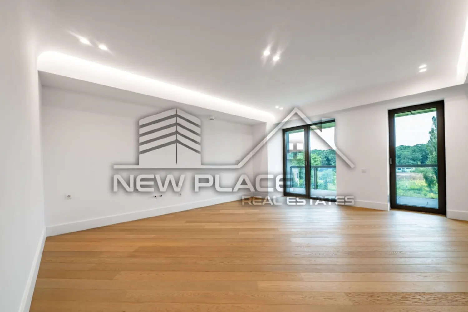 IANCU NICOLAE | Apt exclusivist [+21% TVA] Terasa 23.8 | Ultra Lux - New Place Real Estate Company va propune spre vanzare un apartament exclusivist situat intr un complex rezidential premium, localizat in zona de Nord a capitalei - Iancu Nicolae.

Apartamentul este situat la Etajul 3, are o suprafata construita de 122.10 mp si o suprafata utila totala de 103.10 mp, fiind compus din: living cu bucatarie si dining de 29.80 mp, dormitor matrimonial de 17.80 mp cu baie proprie de 3.70 mp, dormitor secundar de 13.40 mp, baie de serviciu de 6.00 mp, hol de 8.60 mp si o terasa de 23.80 mp.

Ansamblul rezidential din care face parte apartamentul propune un concept de locuire exclusivist caracterizat prin finisaje si dotari high-end adaptate trendurilor pietei imobiliare din marile capitale ale lumii.

Conceptul de modern living inseamna sa te bucuri cat mai mult de timpul tau liber. Iar acest lucru incepe acasa. Pentru aceasta viziune ansamblul ia in calcul fiecare parametru al unui stil de viata exclusivist, de la finisajele si dotarile high-end pana la locatie si arhitectura.

Finisaje și dotari
- Fatada ventilata cu placi ceramice Florim
- Tamplarie din aluminiu Schuco cu geam tripan
- Climatizare LG cu control individual a temperaturii
- Usi de acces cu sistem de siguranta
- Control acces cu sistem videointerfon
- Usi interioare tip Filomuro
- Parchet din lemn cu incalzire in pardoseala
- Placari ceramice Florim
- Obiecte sanitare Daniel Rubinetterie
- Incalzire centralizata cu contorizare individuala
- Parcare subterana pe 3 niveluri
- Gradini si spatii verzi

Pentru mai multe detalii sau oferte similare, nu ezitati sa ne contactati.

Aceasta oferta apartine New Place Real Estate Company.