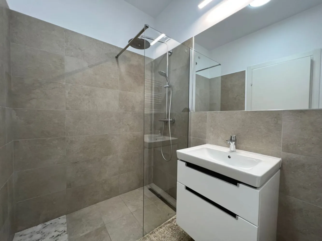 Apt unicat | Vedere Padurea Baneasa [+21% TVA] Terase de 13mp si 11mp