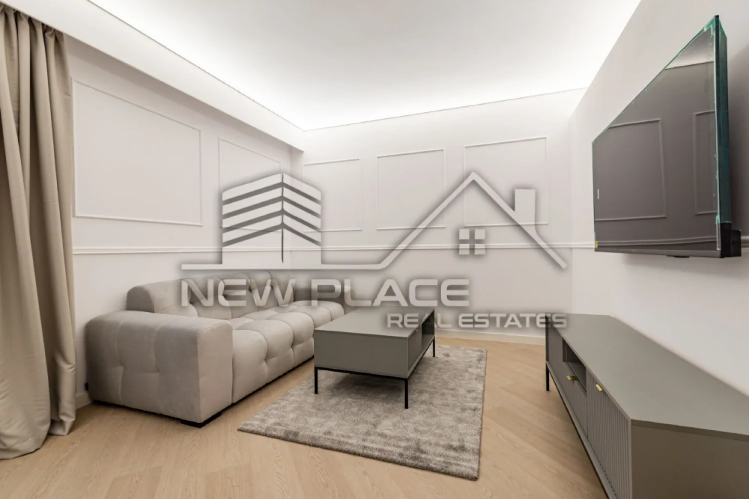 CORTINA NORTH | Apartament exclusivist [+21% TVA] Terasa 30 mp | LUX - New Place Real Estate Company va propune spre vanzare un apartament situat intr-un complex rezidential exclusivist din zona Aviatiei-Pipera si anume CORTINA NORTH. Cu o amplasare de exceptie in Nordul capitalei, acest ansamblu este unul grandios, cu caracteristici unice imbinate pentru un stil de viata complet, confortabil si activ!

Apartamentul este situat la Etajul 2, are o suprafata construita de 124.73 mp si suprafata utila totala de 101.38 mp, are orientare spre Est, fiind compus din living de 18,48 mp, bucatarie inchisa de 9,60 mp, un dormitor matrimonial de 14,29 mp cu baie proprie de 5,52 mp, un al doilea dormitor de 12,52 mp - care este transformat in dressing, baie de serviciu de 3,20 mp, hol de 8,44 mp si o terasa de 29,33 mp.

Separat se poate achizitiona si un loc de parcare situat la subteranul imobilului la pretul de 15,000 Eur + TVA.

Ansamblul Cortina North completeaza stilul de viata activ, sanatos si securizat cu o gama variata de facilitati: centru fitness, bazin de inot, peste 1,5 km pista de alergare, calitatea aerului data de peste 10,000 mp de spatii verzi, galerii comerciale dedicate, parcari private subterane si supraterane si acces controlat.

FINISAJE:
- Fatada ventilata;
- Tamplarie PVC Schuco cu geam tripan termoizolant;
- Ceramica Porcelanosa;
- Obiecte sanitare Daniel Rubinetterie;
- Parchet calitate superioara;
- Usi de intrare securizate Pinum;
- Usi interioare Filomuro.

DOTARI:
- Centrala termica Ariston individuala cu gaz;
- Aer conditionat tip multisplit;
- Videointerfon;
- Utilitati „ready to use” (racorduri individuale la gaze, curent electric, apa curenta);
- Aparatura electrica si cablaje pregatite pentru conexiunea TV si internet;
- Ascensoare – Cate doua pe fiecare tronson.

Pentru mai multe detalii sau oferte similare, nu ezitati sa ne contactati.

Aceasta oferta apartine New Place Real Estate Company