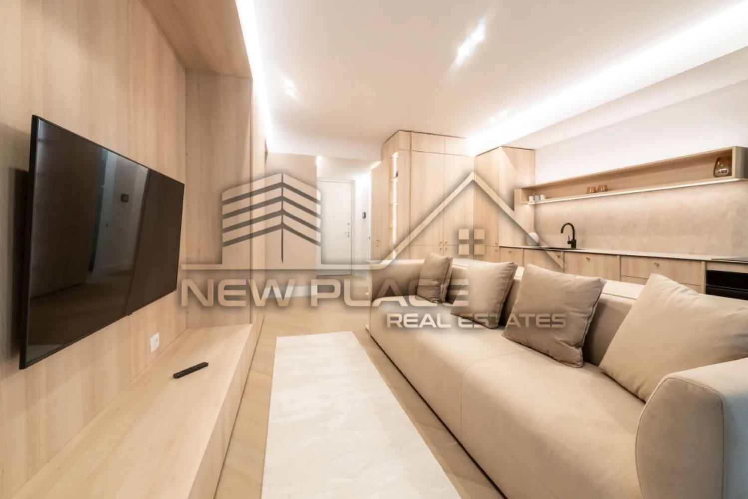 CORTINA 126 | Apt exclusivist [+21% TVA] Terasa 40 mp | ULTRA LUX - New Place Real Estate Company va propune spre vanzare un apartament exclusivist situat in Ansamblul residential CORTINA 126, un complex rezidential premium, localizat in zona de Nord a capitalei - Iancu Nicolae.

Apartamentul este situat la Etajul 5, are o suprafata utila totala de 106.00 mp, fiind compus din: living cu dinning si bucatarie open space de 27.70 mp - bucataria fiind complet utilata si mobilata, un dormitor matrimonial de 15.00 mp si o baie proprie de 4.00 mp, un dormitor secundar de 12.50 mp, baie de serviciu de 4.00 mp, hol de 4.10 mp si o terasa de 39.70 mp.

Apartamentul dispune de un loc de parcare situat la subteranul imobilului care se poate achizitiona separat la pretul de 25,000 Eur + TVA.

CORTINA 126 este un Ansamblu rezidential care propune un concept de locuire exclusivist caracterizat prin finisaje si dotari high-end adaptate trendurilor pietei imobiliare din marile capitale ale lumii.

Conceptul de modern living inseamna sa te bucuri cat mai mult de timpul tau liber. Iar acest lucru incepe acasa. Pentru aceasta viziune Ansamblul Cortina 126 ia in calcul fiecare parametru al unui stil de viata exclusivist, de la finisajele si dotarile high-end pana la locatie si arhitectura.

Finisaje și dotări
- Fatada ventilata cu placi ceramice Florim
- Tamplarie din aluminiu Schuco cu geam tripan
- Climatizare LG cu control individual a temperaturii
- Usi de acces cu sistem de siguranta
- Control acces cu sistem videointerfon
- Usi interioare tip Filomuro
- Parchet din lemn cu incalzire in pardoseala
- Placari ceramice Florim
- Obiecte sanitare Daniel Rubinetterie
- Incalzire centralizata cu contorizare individuala
- Parcare subterana pe 3 niveluri
- Gradini si spatii verzi

Pentru mai multe detalii sau oferte similare, nu ezitati sa ne contactati.

Aceasta oferta apartine New Place Real Estate Company.